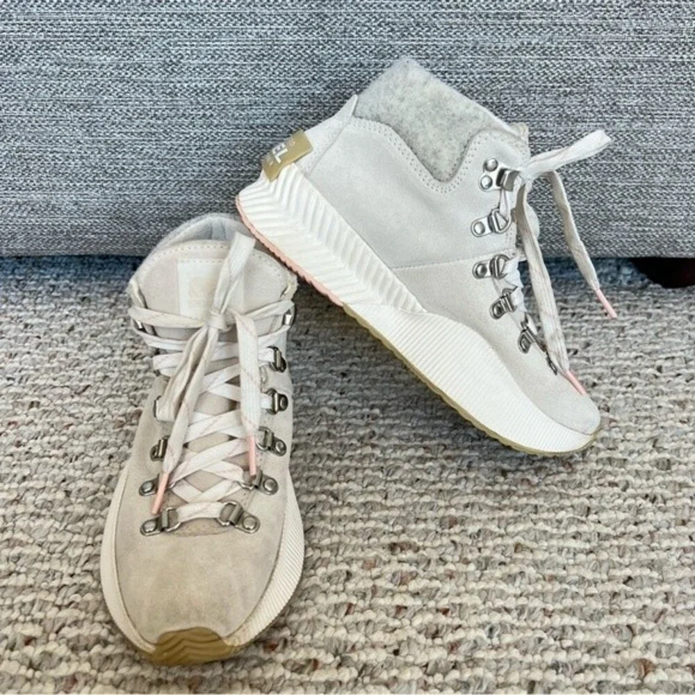 Sorel beautiful preloved